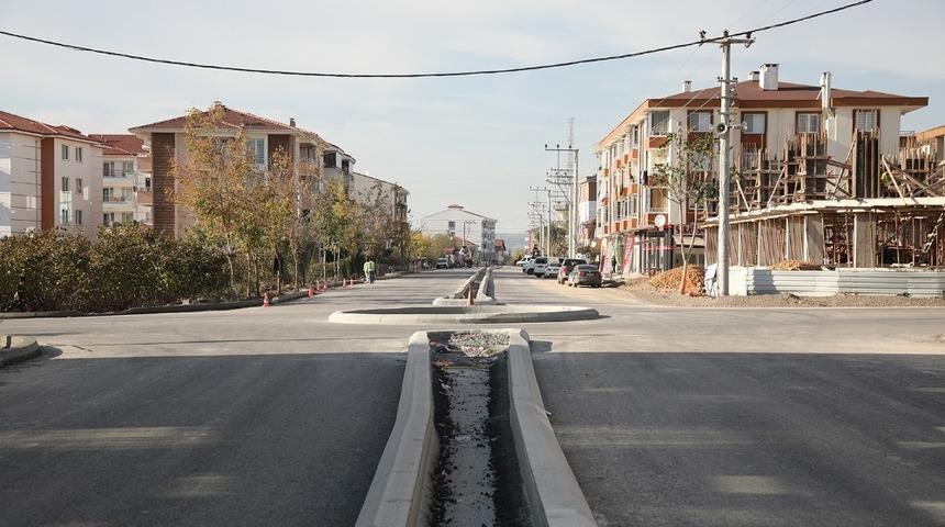 Hendek il&ccedil;e merkezine duble geliyor