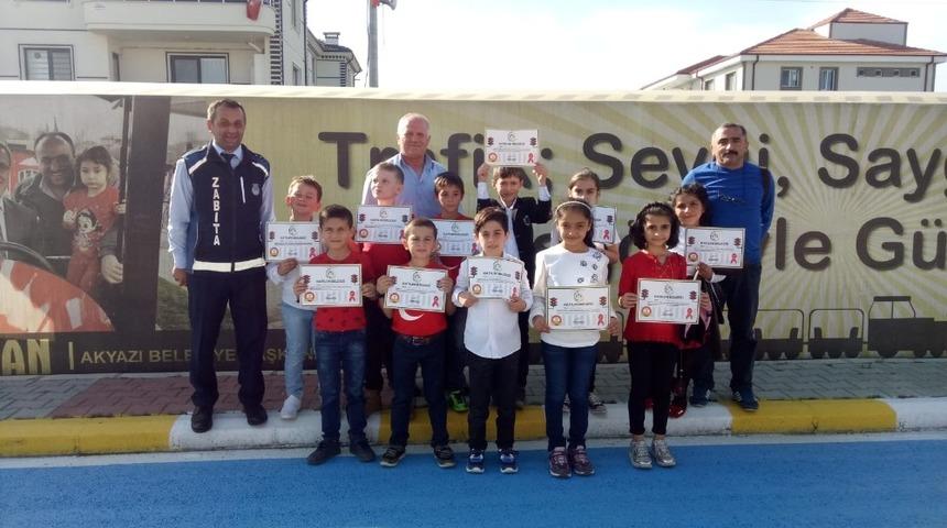 Akyazı trafik parkta eğitimler devam ediyor