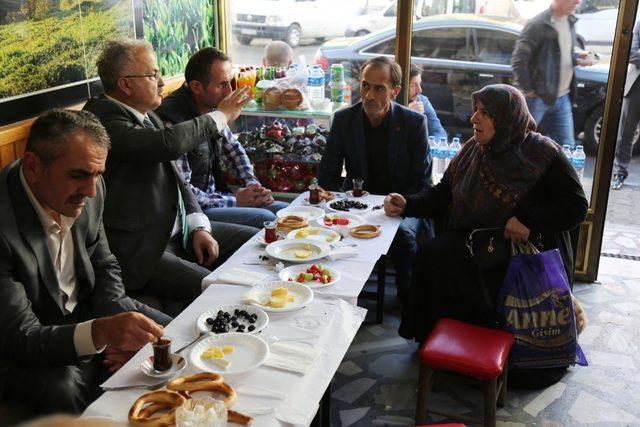 Başkan Kasap’ın mahalle ziyaretleri devam ediyor