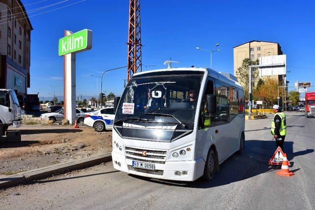 Muş’ta trafik denetimi