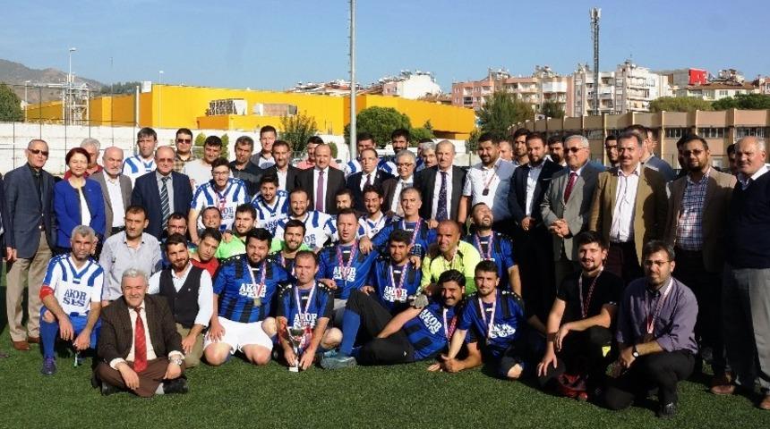 Zeytindalı Harekatı Kahramanları Futbol Turnuvasının şampiyonu Germencik oldu