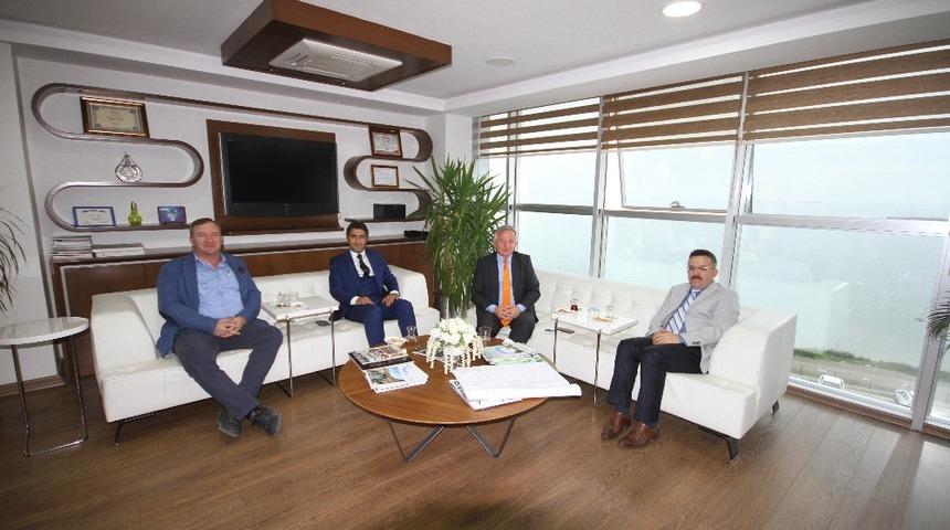 Kaymakam ve Belediye Başkanı &ccedil;alışmalar hakkında bilgilendirildi