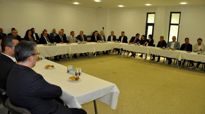 Karacabey&rsquo;in vergi rekortmenleri &ouml;d&uuml;llendirildi