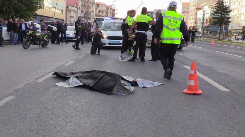 Uşak’ta resmi aracın çarptığı yaşlı adam öldü