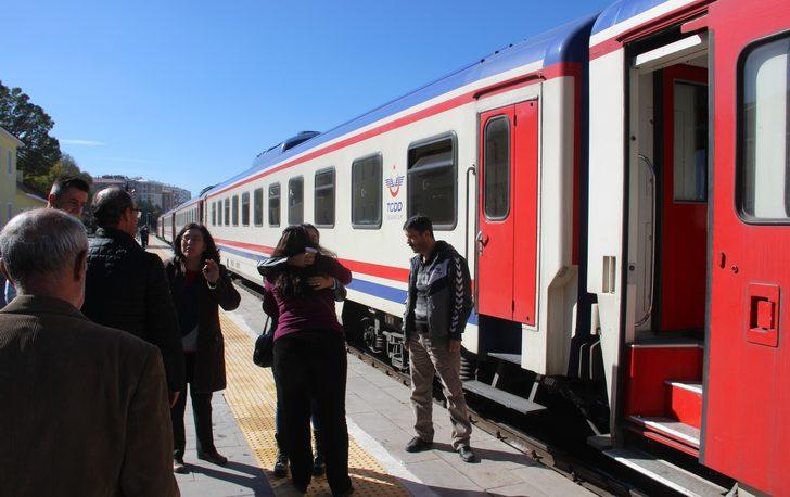 Doğu Ekspresi'ne yoğun ilgi! Biletler günler öncesinden tükendi G2