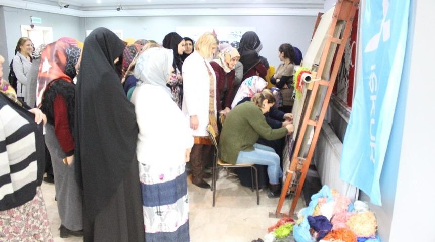 Unutulmaya y&uuml;z tutan mesleklere kadın eli değdi