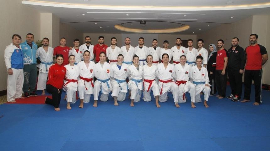 Tuba Yakan yeniden d&uuml;nya şampiyonasında