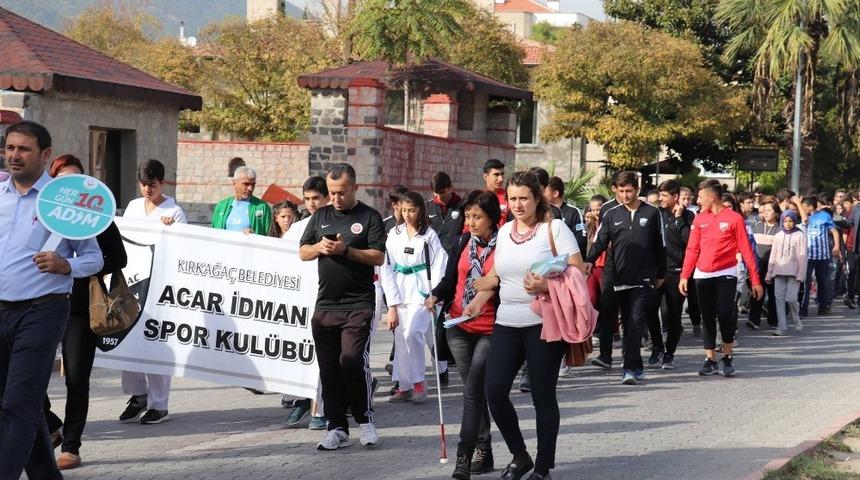 Kırkağa&ccedil;&rsquo;ta sağlıklı yaşam i&ccedil;in y&uuml;r&uuml;d&uuml;ler