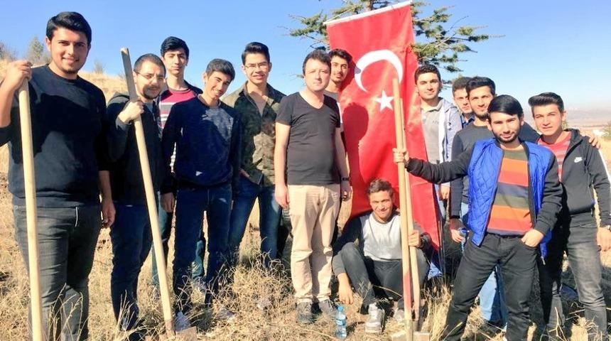 KYK’nın yeni öğrencileri yeni fidanlar dikti