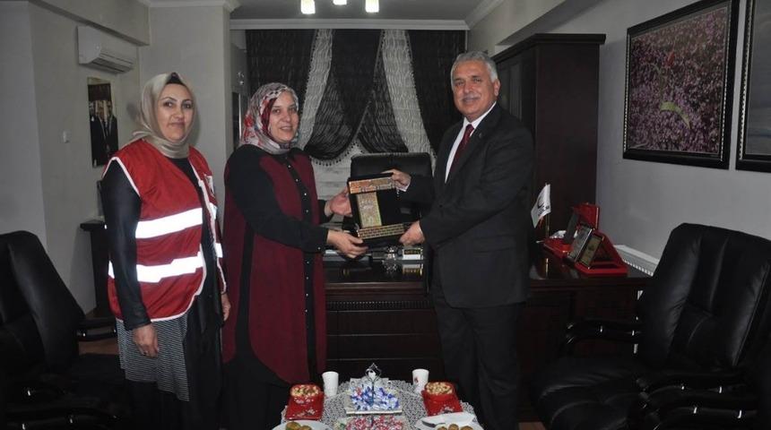 Vali Aziz Yıldırım, veda ziyaretlerini s&uuml;rd&uuml;r&uuml;yor