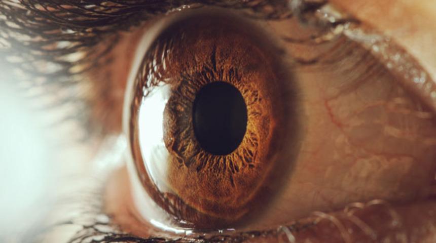 Kornea nakli nedir? Kornea naklinde tedavi yöntemleri nelerdir?