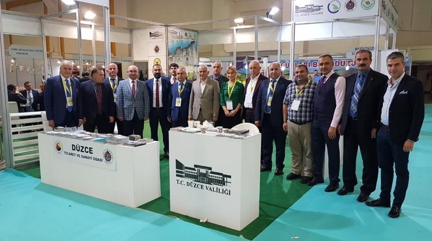 Yöresel ürünler fuarında Düzce Üniversitesi’ne yoğun ilgi