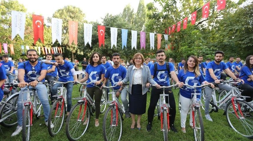 GAZİBİS 20 bin kişi taşıdı