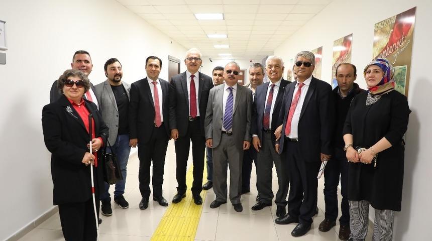 Muğla, G&ouml;rme Engelliler Derneği seminerine ev sahipliği yaptı