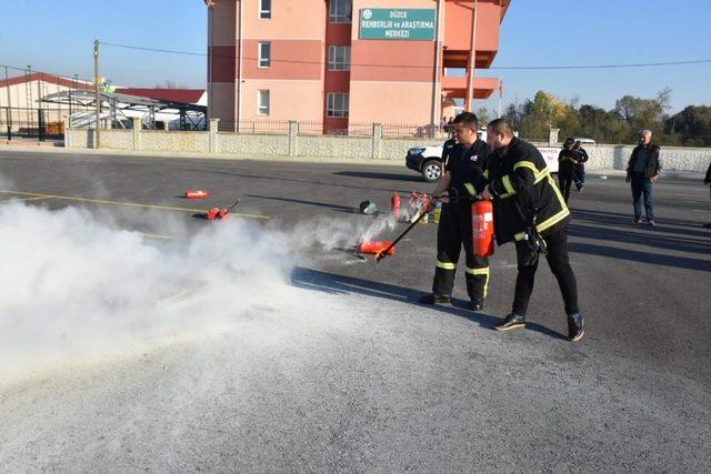 İntaş çalışanları yangın tatbikatı yaptı