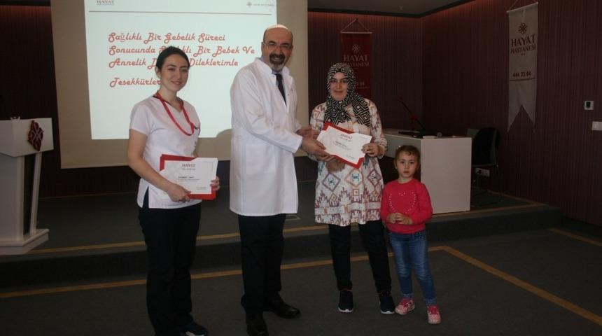 Hayat gebe okulu ilk mezunlarını verdi