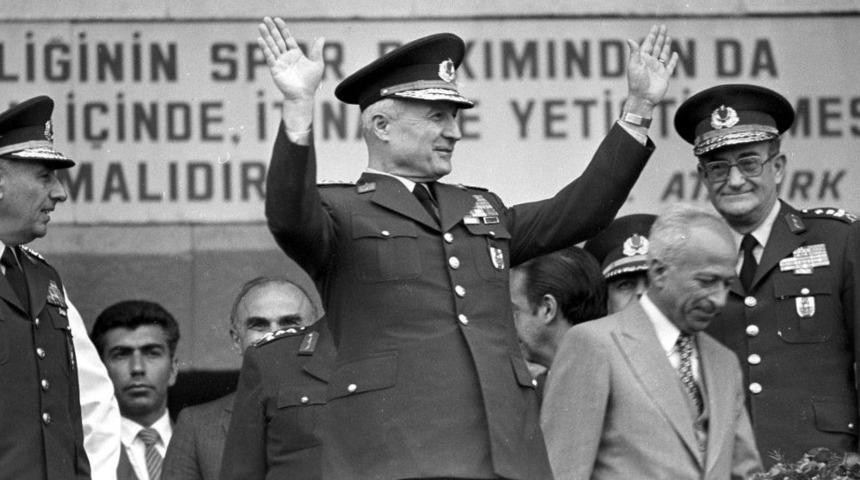 12 Eylül davasıyla ilgili yeni gelişme! Yeniden görülecek