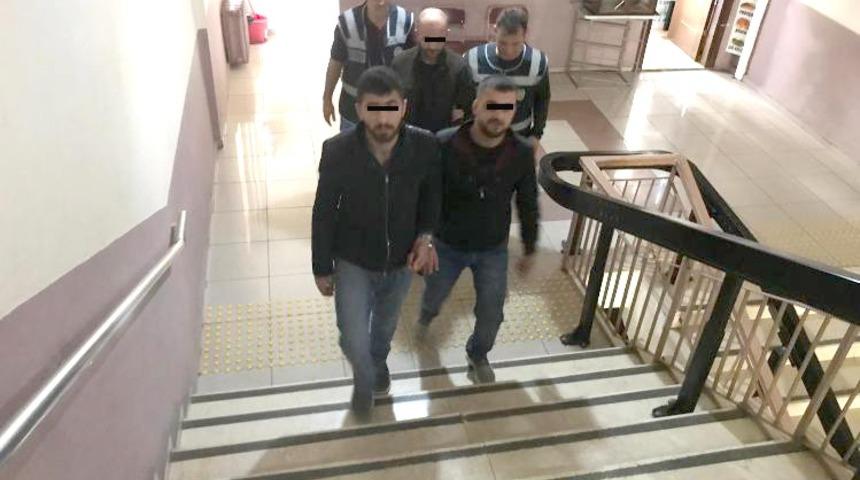 Araca ateş edenler kıskıvrak yakalandı