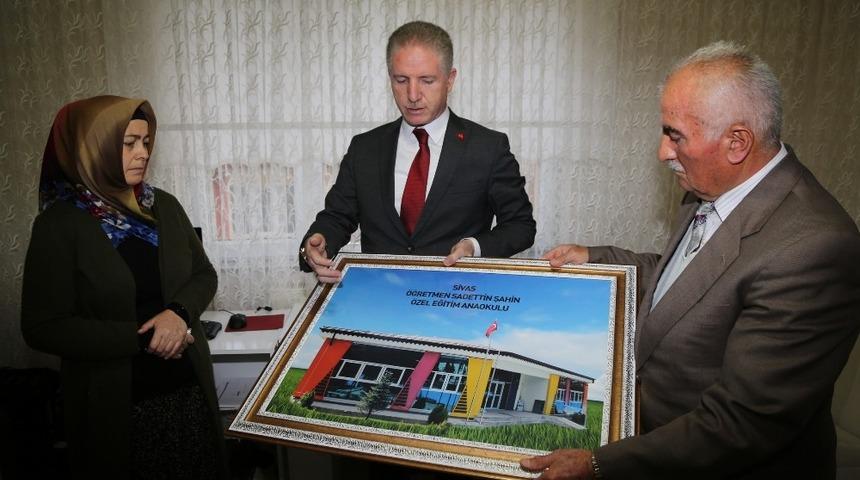 Vefat eden &ouml;ğretmenlerin ismi okullarda yaşayacak