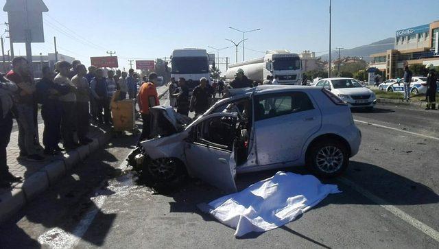 Karşı şeride geçen otomobil tüp kamyonun altına girdi: 1 ölü