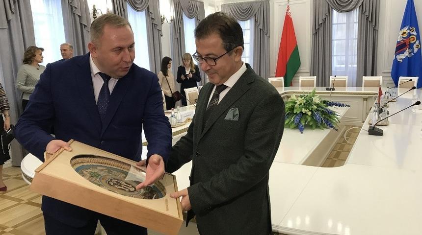 29 Ekim Cumhuriyet Bayramı resepsiyonu kardeş şehir Minks&rsquo;de kutlandı