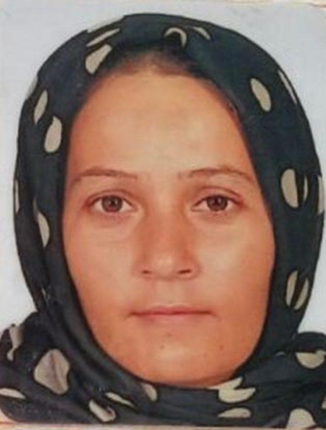 Eşini 49 yerinden bı&ccedil;aklayarak &ouml;ld&uuml;ren koca:  Aldattım  dedi 2