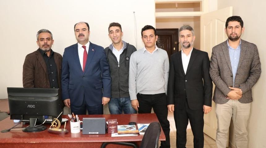 Belediye Başkanı &Ccedil;ift&ccedil;i İHA&rsquo;yı ziyaret etti