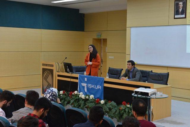 SAÜ’de iş arama teknikleri konuşuldu