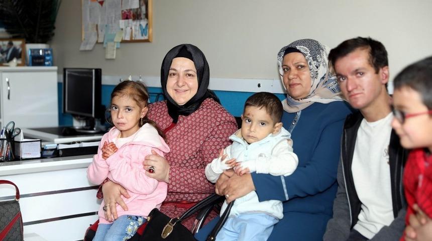 L&uuml;tfiye Atilla Kelebek Hastaları ile bir araya geldi