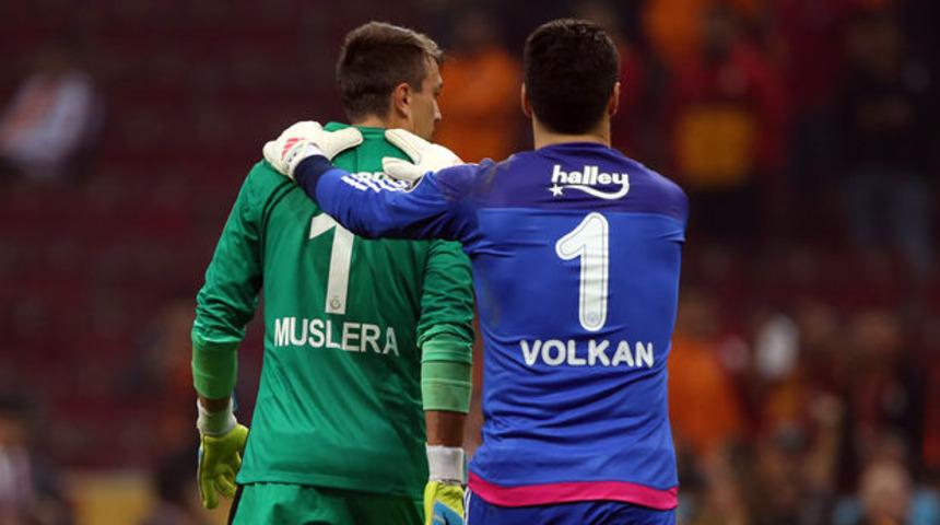 Volkan Demirel'den Galatasaray derbisi paylaşımı