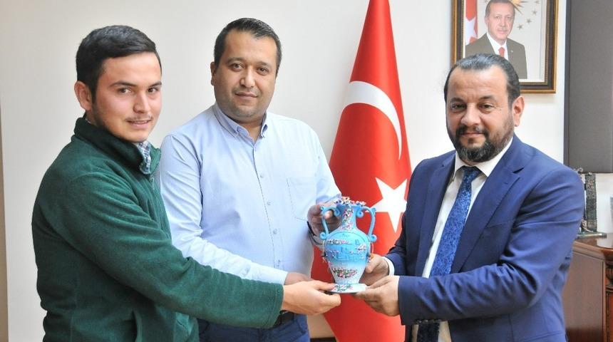 Rekt&ouml;r Akg&uuml;l: &ldquo;Projeye destek bizi gururlandırdı&rdquo;