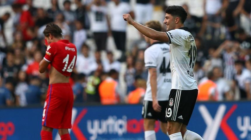 G&uuml;ven Yal&ccedil;ın: Hayallerimi ger&ccedil;ekleştirmek i&ccedil;in Beşiktaş'a geldim