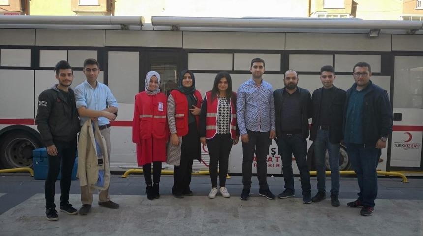 AK Parti&rsquo;den kan bağışı