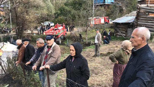 Artvin'de çıkan yangın, 31 yıl önceki olayı akıllara getirdi