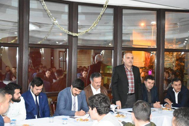 AK Parti Kızılcahamam Gençlik Örgütü birlik gecesinde toplandı