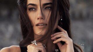 Hande Subaşı makyajsız halini paylaştı