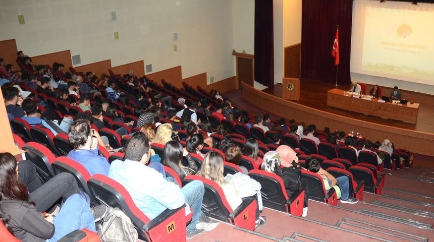 ME&Uuml;&rsquo;de &rsquo;Cumhuriyet&rsquo; paneli