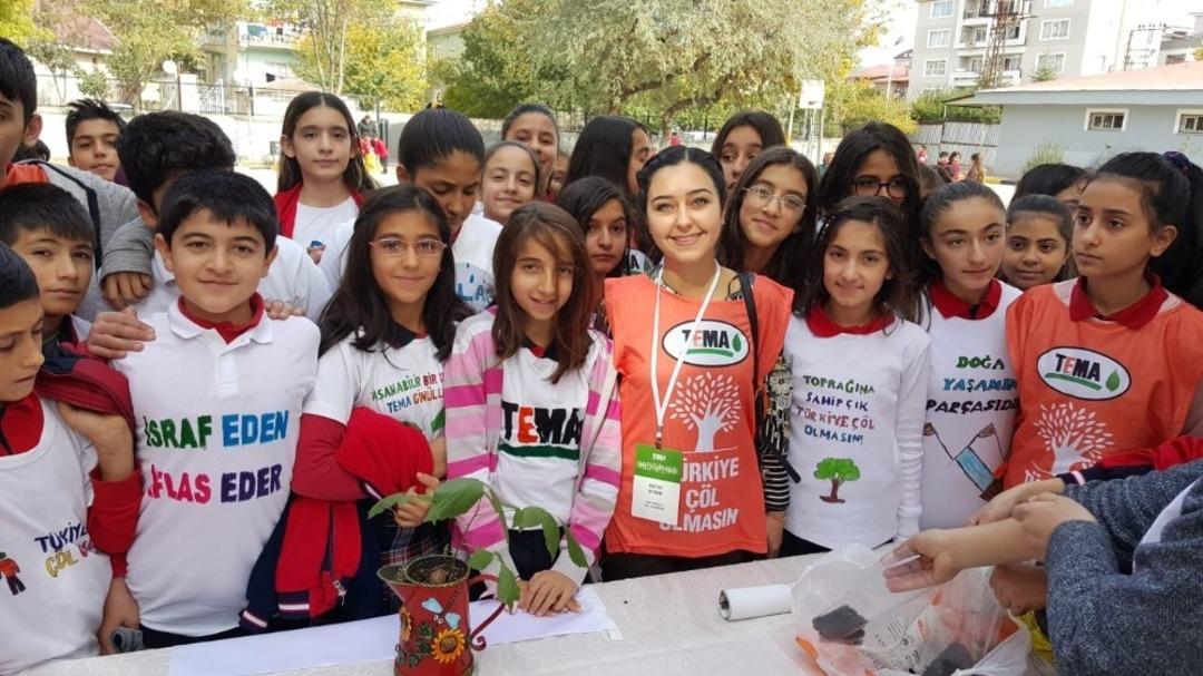 TEMA Vakfı&rsquo;ndan &ouml;ğrencilere doğa ve &ccedil;evre bilinci aşılandı