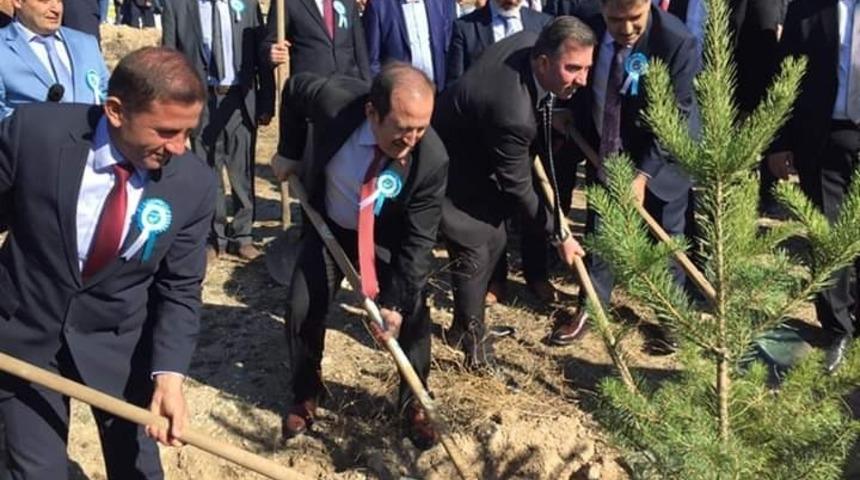 Demir&ouml;z&uuml; barajı etrafında ağa&ccedil; dikim seferberliği