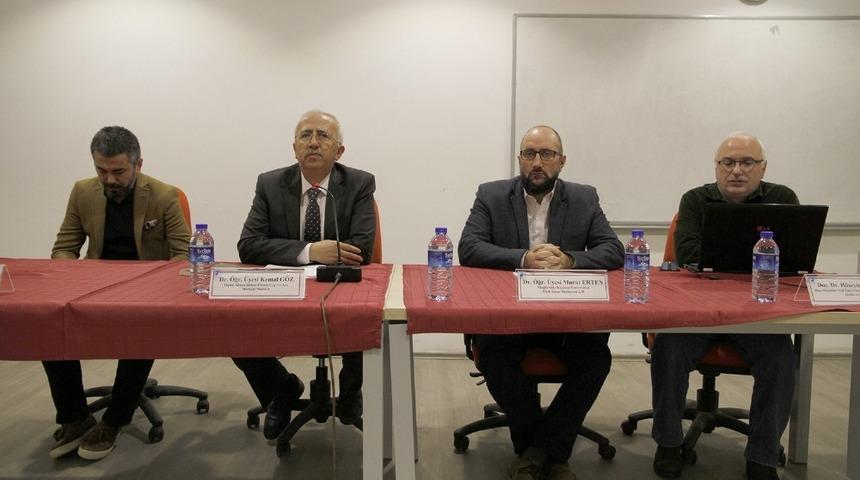 PA&Uuml;&rsquo;de &ldquo;Medeniyet, İnsan ve Din&rdquo; konulu panel d&uuml;zenlendi