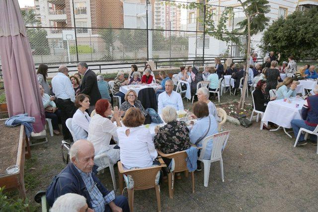 Aktif Yaş Alma Merkezi’nde ’Akşam Sefası’ etkinliği