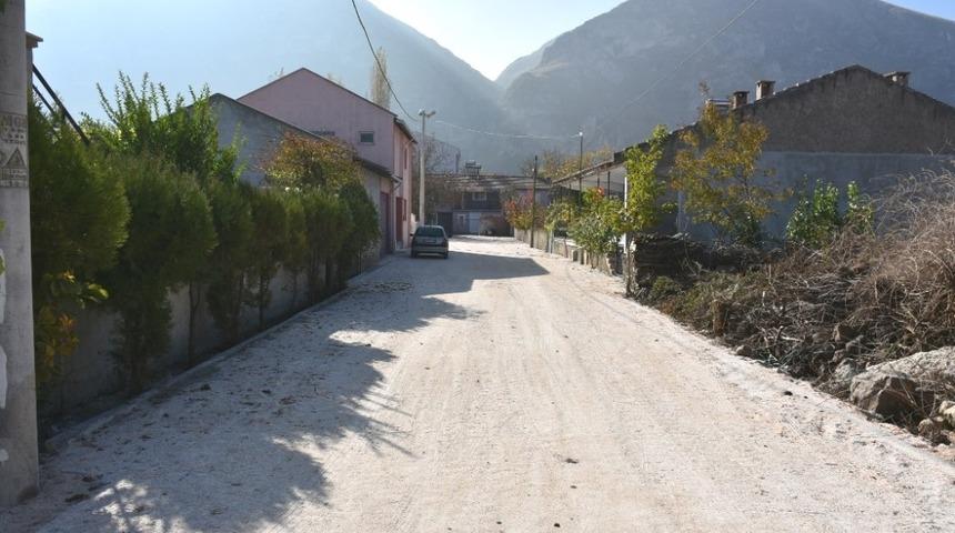 İn&ouml;n&uuml; Merts&ouml;z sokaktaki kilit taşı &ccedil;alışmaları tamamlandı