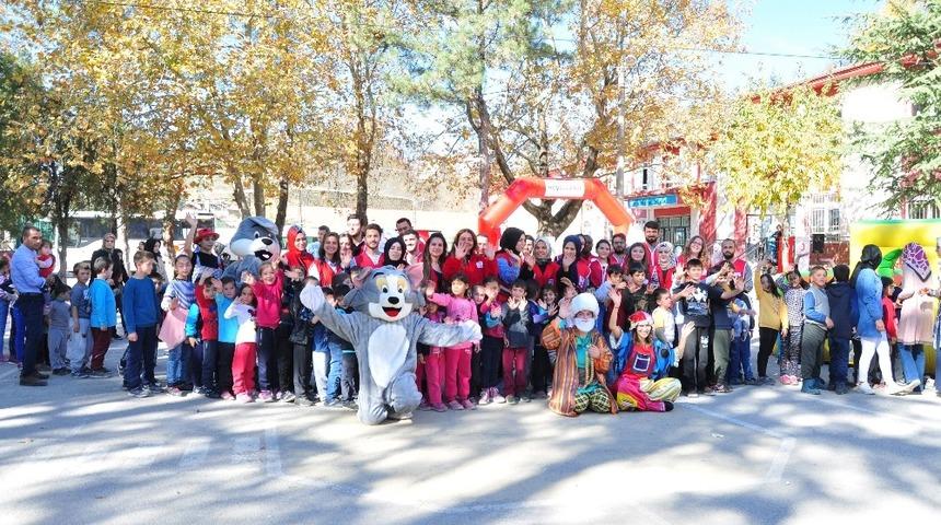 Dağ y&ouml;resi &ouml;ğrencileri Kızılay&rsquo;ı &ouml;ğrendi