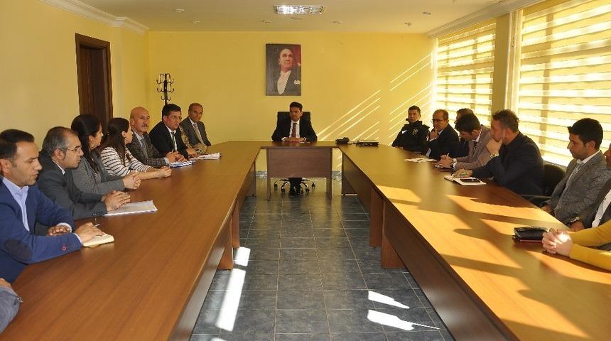 Arguvan&rsquo;da okul sağlığı ve g&uuml;venliği toplantısı