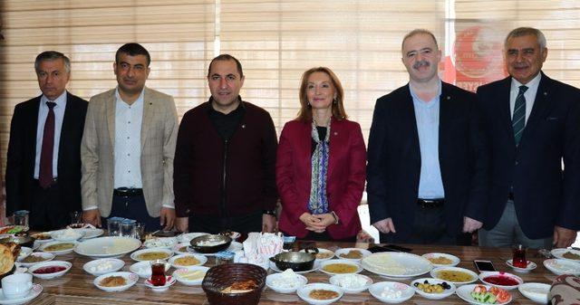 Türkiye Kent Konseyi Birliği basınla bir araya geldi