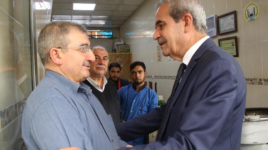 Demirkol tarihi &Ccedil;arşılar b&ouml;lgesinde vatandaşlarla bir araya geldi