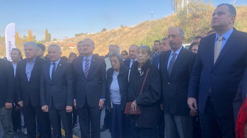 &Ccedil;ankaya&rsquo;da B&uuml;lent Ecevit Buz Sporları Salonu hizmete a&ccedil;ıldı