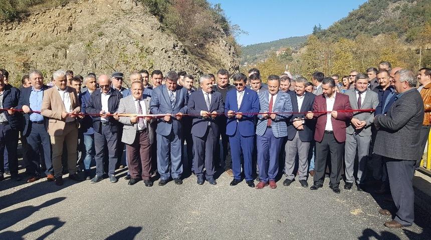 Ihlamur Teras yolunda asfalt &ccedil;alışmaları başladı