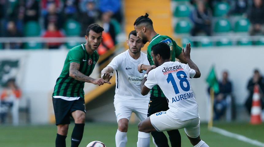 Akhisar'da puanlar paylaşıldı: 1-1
