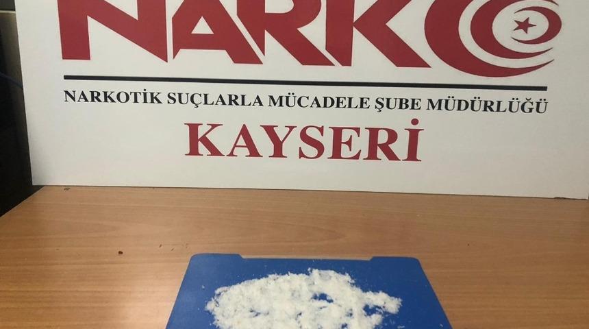 Uyuşturucu tacirlerine g&ouml;zaltı